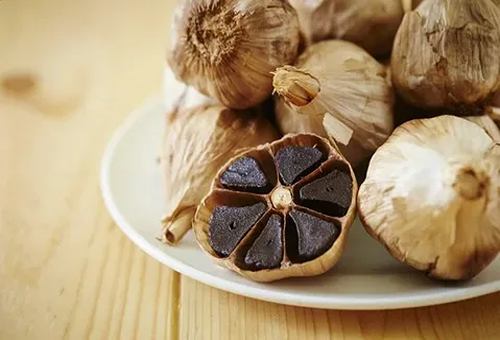 تصویر 5 از خرید سیر سیاه تخمیر شده + قیمت فروش استثنایی